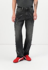FAVELA - MULTI POCKET UNISEX - Relaxed fit jeans - black Thumbnail Image 1