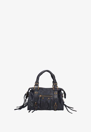 Zwarte leren handtas met metalen hardware, twee korte handvatten en decoratieve franje. Voorzien van een voorzak met rits en samengevoegde delen.