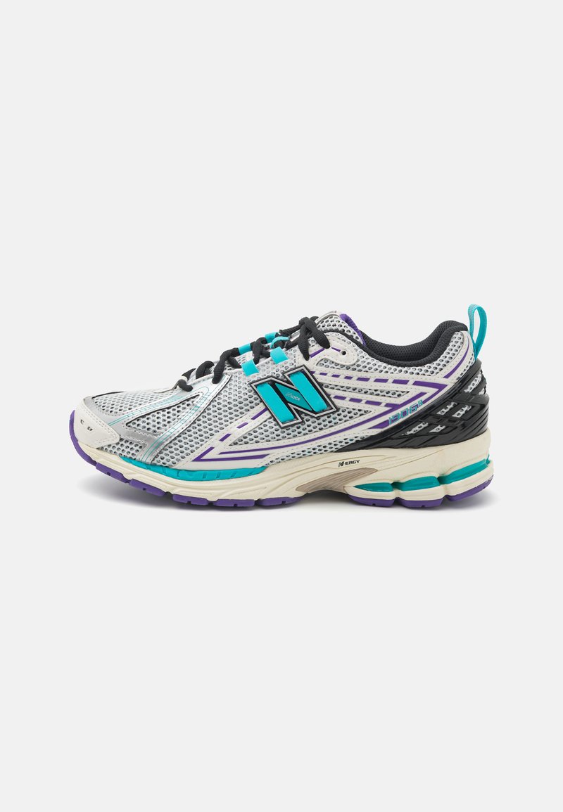 New Balance M1906 UNISEX - Sapatilhas - white