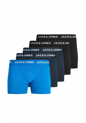 Päť párov pánskych boxeriek v modrej, tmavomodrej a čiernej farbe, každé s čiernym pásom s bielym nápisom "JACK & JONES".