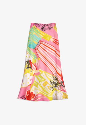 Longue jupe rose avec des motifs abstraits colorés, des rayures, et des illustrations de cavaliers ainsi que des éléments floraux.
