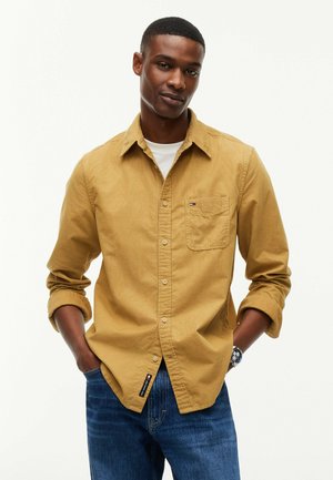 Tommy Jeans, TJM REG BABY CORDUROY SHIRT EXT - Camisa - sandy beige