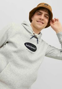 Jack & Jones JORDALSTON BRANDING HOOD - Hoodie - white melange
