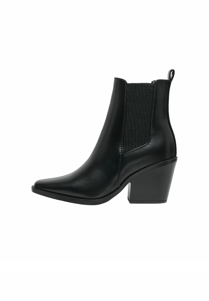 Bottines en cuir noir avec un bout pointu, des panneaux latéraux élastiques et un talon carré. Texture lisse avec des coutures minimales et une languette.