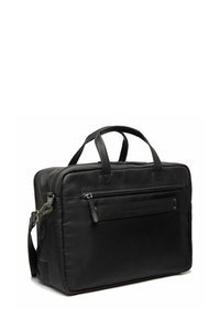 Schwarze Laptop-Tasche aus Leder und Stoff, ausgestattet mit zwei Griffen, einem abnehmbaren Tragegurt und einer Vordertasche mit Reißverschluss und Logopaneel.