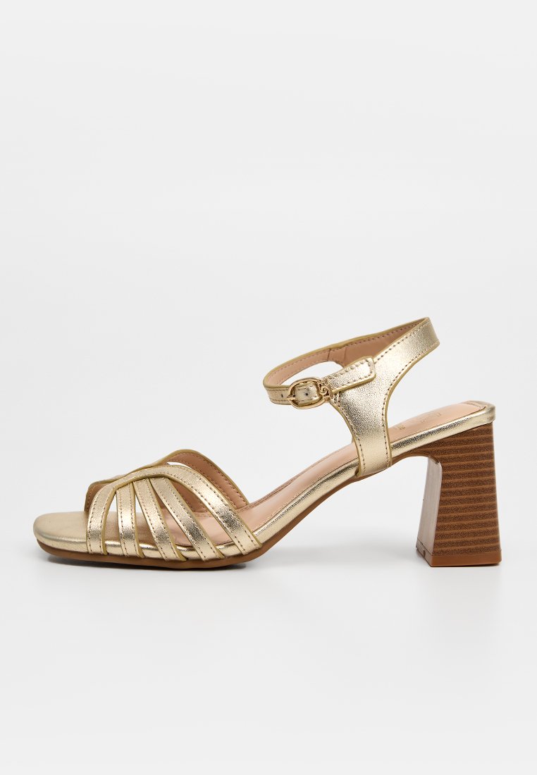 Sandalias
