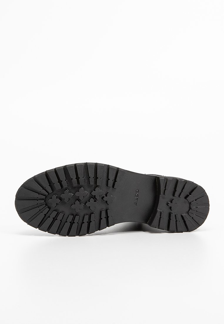Schnürstiefelette