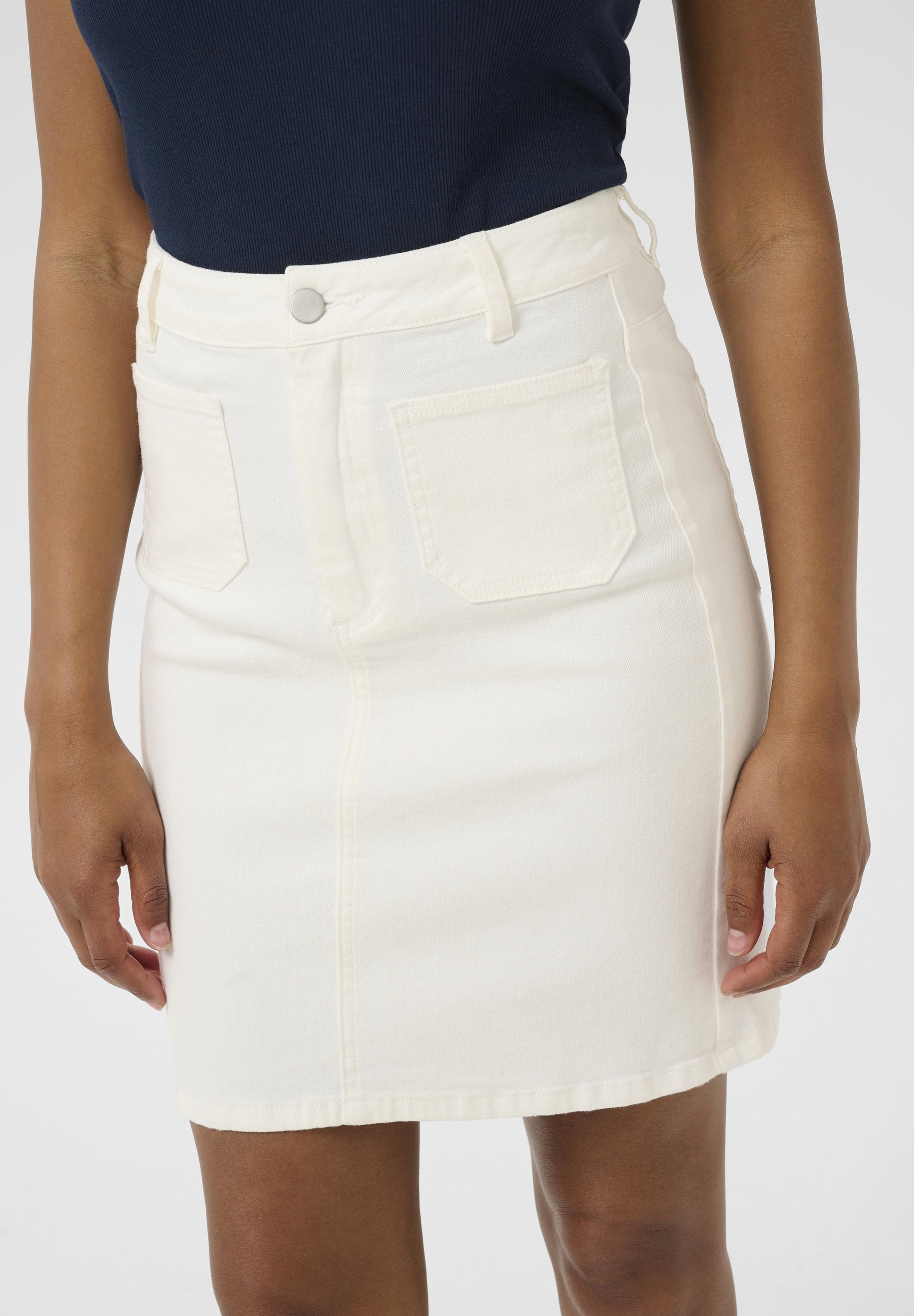 Kaffe KAKARLA TWILL - Denim skirt - chalk/off-white - Zalando.co.uk