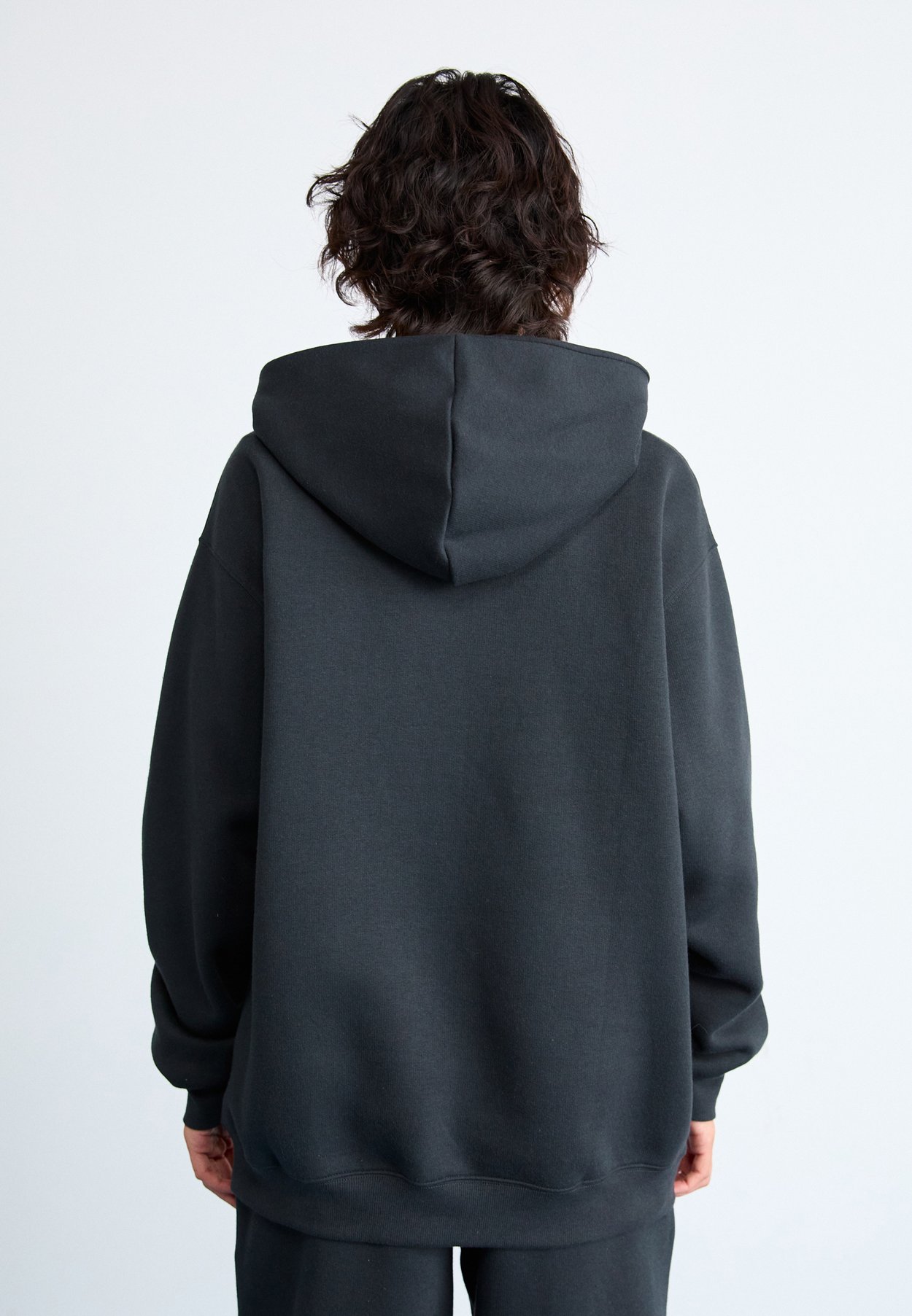 LINEAR HERITAGE LONG HOODIE