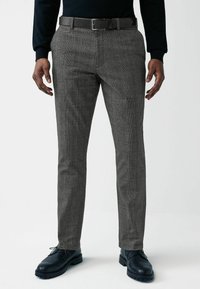 Next BELTED SLIM FIT - Vászonnadrágok - grey check