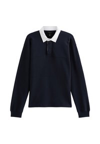 Marineblå tröja med långa ärmar och vit krage. Har en halvknapplista och horisontella sömmar över bröstet. Mjuk tygtextur.