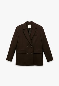 Bruine dubbelzijdige blazer met inslagrevers, voorzakken met klep en een gladde textuur. Voorzien van twee knopen en een subtiele binnenzak.