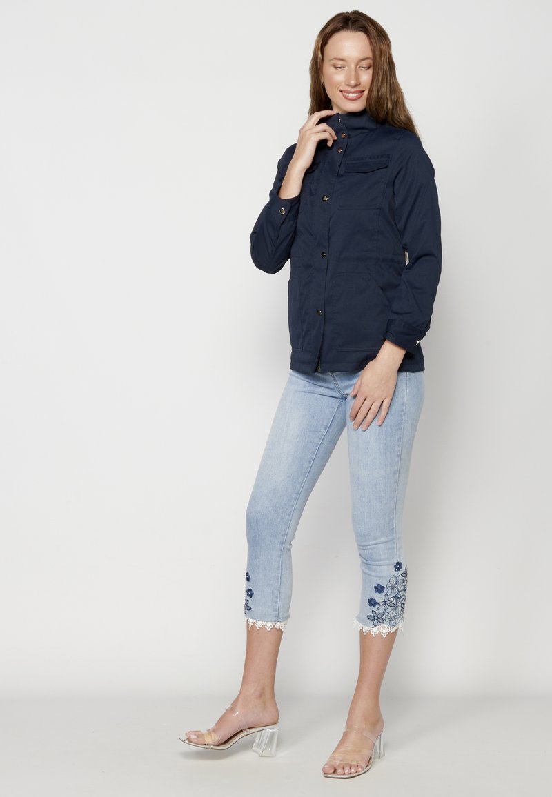 Koroshi Giacca Reversibile Uomo Navy - Maniche Lunghe Con Tasche E Risvolti, 60% Cotone 40% Poliestere, Stile Moderno E Versatile - 4