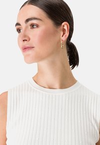 zero MIT RUNDHALSAUSSCHNITT - Felső - offwhite