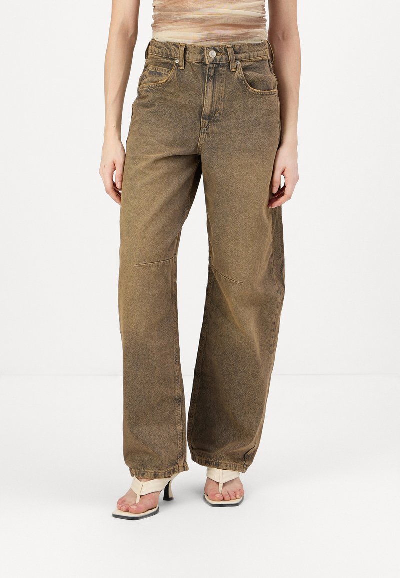 BDG Urban Outfitters LOGAN - Wide leg - rust tint