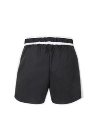 Pantaloni sportivi neri con cintura elasticizzata, con strisce laterali bianche. Realizzati in tessuto leggero, con texture liscia e vestibilità regolare.
