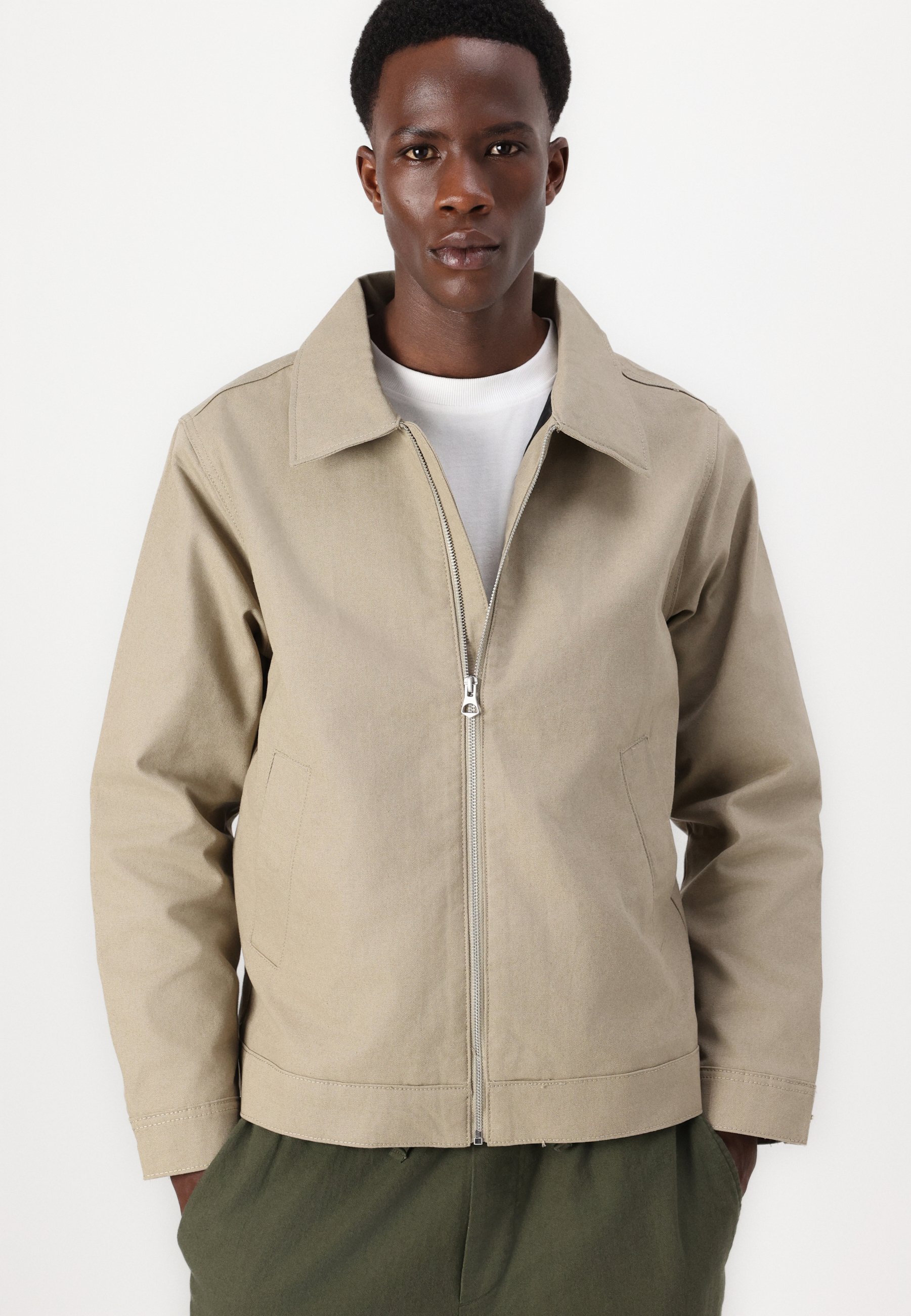 airforce 4 pocket parka silver sage