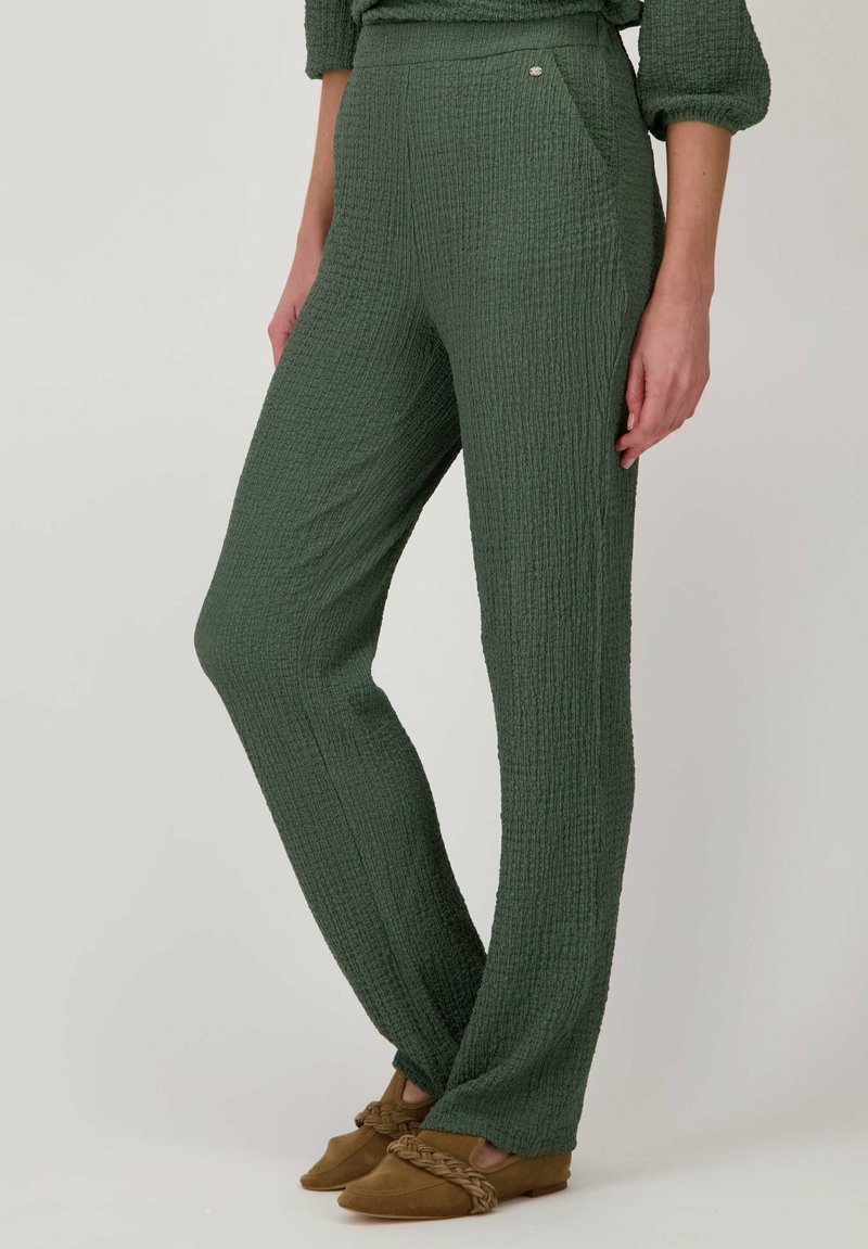 Claude Arielle DEEPA - Broek - darkolivegr