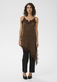 Non sélectionné, seal brown cc