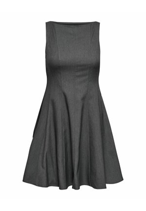 Robe grise foncée sans manches, en forme de A, avec un corsage ajusté et une jupe évasée, présentant des détails de couture verticaux subtils.