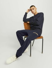 Jack & Jones Džegíny - navy blazer