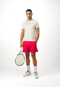 Thumbnail Image 6