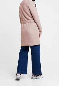 ONLY Korte frakker - light brown