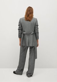 Mango Cappotto corto - grey