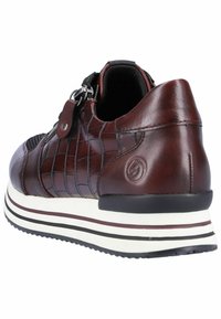 Remonte Sneakers laag - cerise schwarz