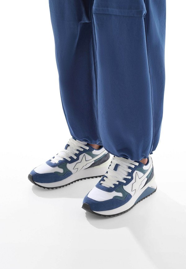 YAK-SNEAKERS - Sneaker low - weiß blau schwarz