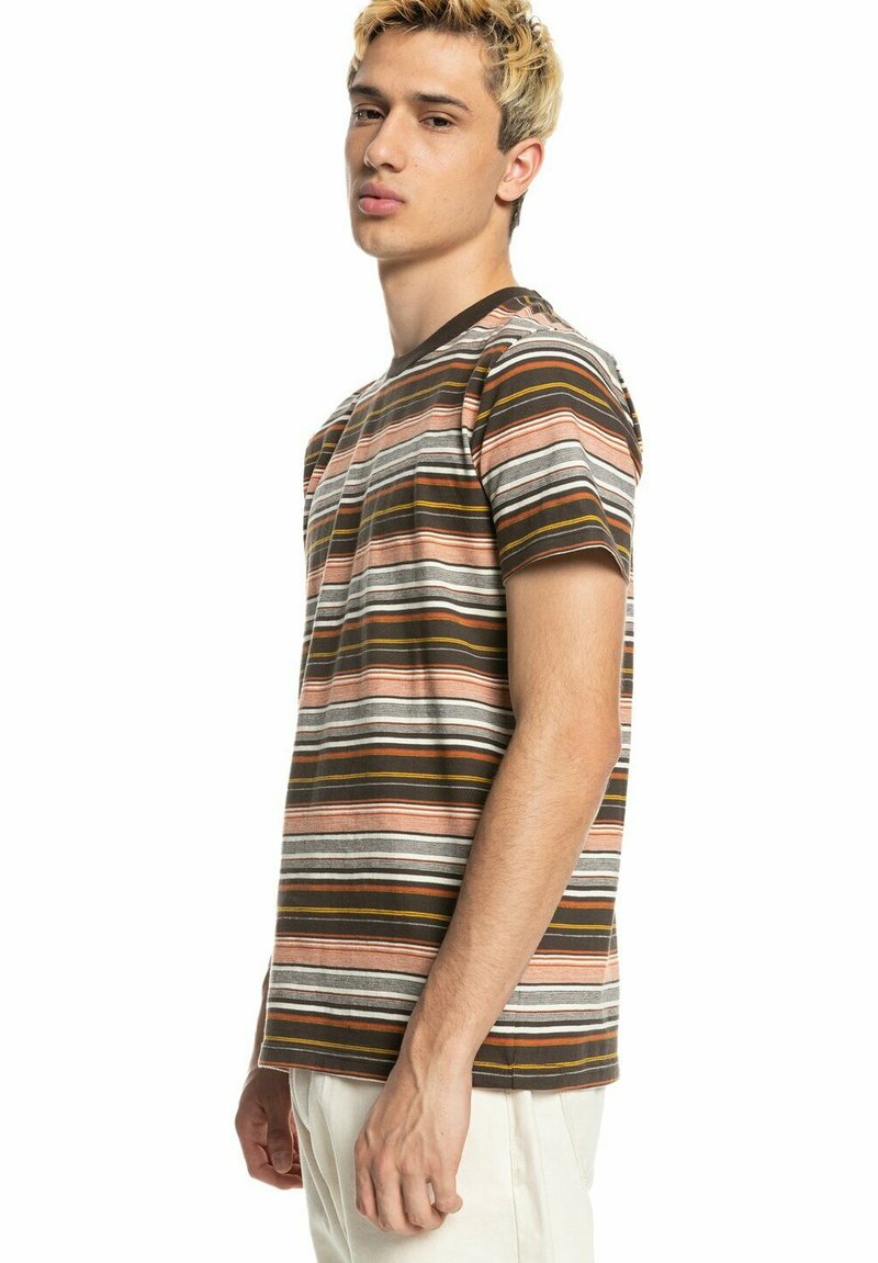 Herren Shirts | Quiksilver BEN TRE T-Shirt print ben tre turkish coffee/schwarz - OC63214 Herren Shirts | Quiksilver BEN TRE T-Shirt print ben tre turkish coffee/schwarz - OC63214