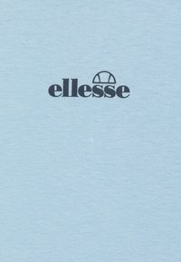Ellesse VALERA TEE - Paprasti marškinėliai - light blue