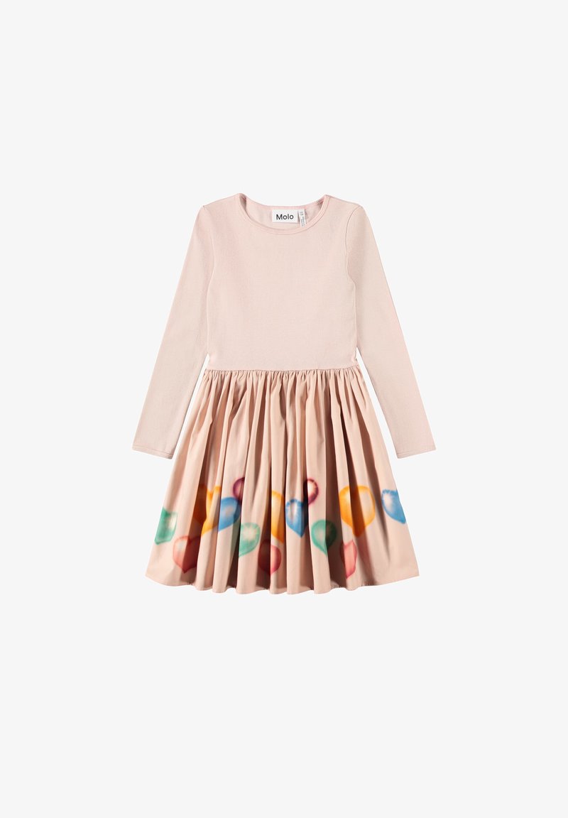 Robe rose clair à manches longues avec jupe froncée, décorée d'imprimés colorés de ballons près de l'ourlet.