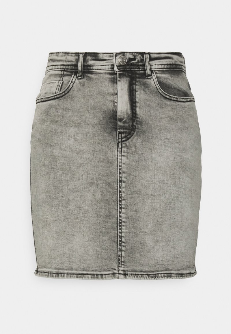 Šedá džínová sukně s přiléhavým střihem, která má přední kapsy a klasické zapínání na knoflík. Hladká textura s vybledlým vzhledem.