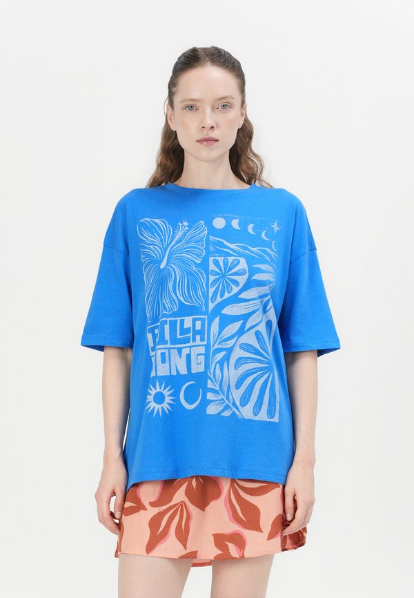 SUMMER NIGHTS TEE - Print T-shirt