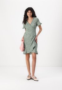 ONLY ONLOLIVIA WRAP DRESS - Dnevna obleka - hedge green