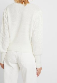 Nly by Nelly Strickpullover - white