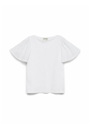 Blusa bianca a maniche corte con ampie maniche svolazzanti e scollo tondo, mostrata distesa su sfondo bianco.