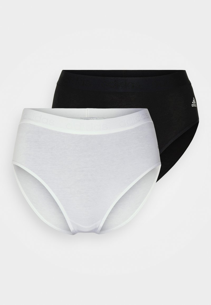 Deux paires de culottes en coton : l'une blanche avec une ceinture logo blanche, et l'autre noire avec une ceinture logo noire. Texture lisse.