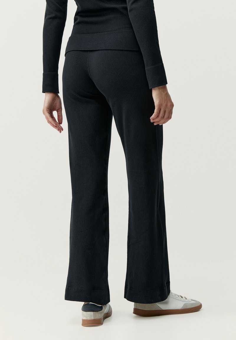 Born Living Yoga FAIT Pantalon classique black/noir