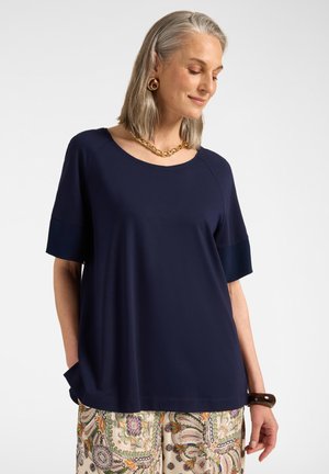 Elena Mirò, T-SHIRT CON BOTTONI SUL RETRO - Blusa - blu