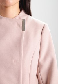 Dorothy Perkins Klassisk kappa / rock - light pink