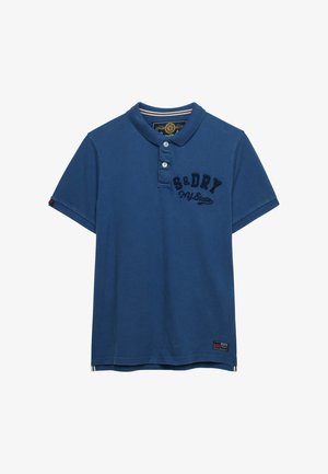 Blauw poloshirt met korte mouwen, kraag, twee knopen, geborduurd "S&DRY NY State" op de borst en een klein embleem vlak bij de zoom.