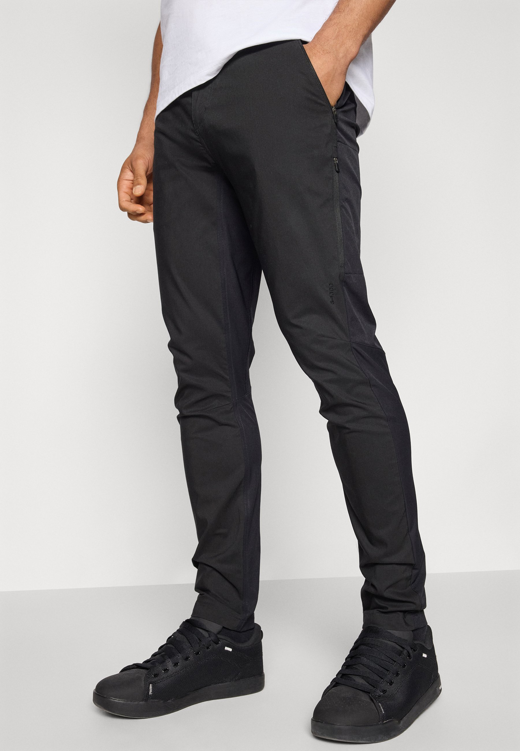 Houdini OMNI PANTS - Trousers - true black/black - Zalando