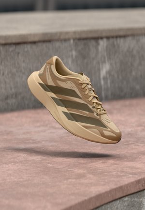 adidas Performance, ADIZERO EVO SL EXO - Sneakers laag - magic beige/cargo brown/cardboard