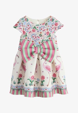 Lapse kleit roosa flamingo ja lillemustritega, millel on lühikesed varrukad ja vöökohtadel suur roosa ja roheline triibuline vibu.
