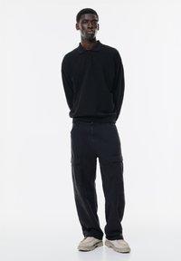 PULL&BEAR BAGGY - Kapsáče - black