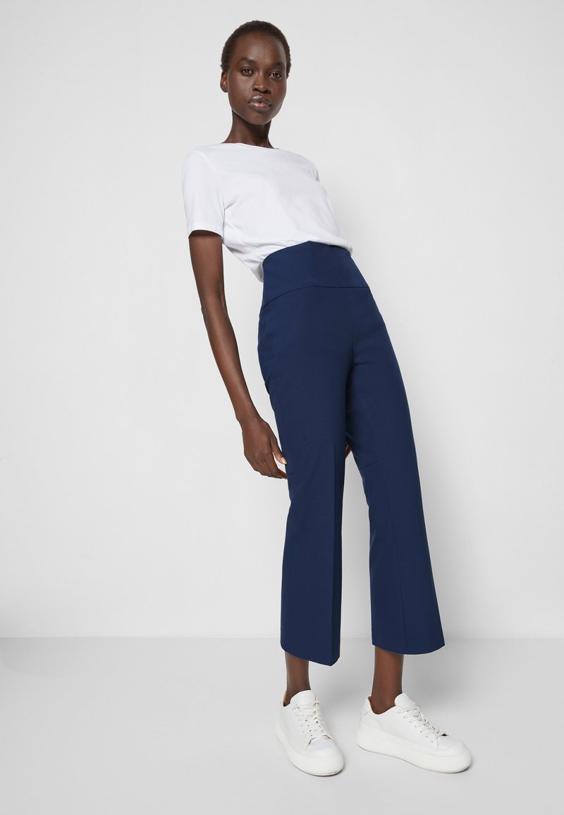 Damen Bekleidung | Theory TREECA Stoffhose sea blue/blau - QG47047 Damen Bekleidung | Theory TREECA Stoffhose sea blue/blau - QG47047