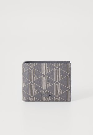 Carteira cinza texturizada com um padrão geométrico intrincado em creme. Inclui um pequeno detalhe do logo no canto inferior. Design de bi-fold.