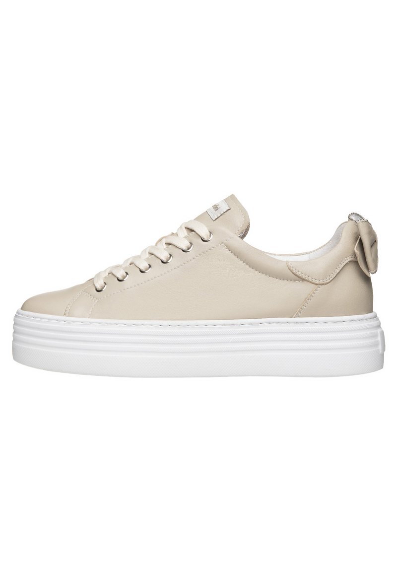 Damen Sneaker low | NeroGiardini Sneaker low ivory/beige - JG80545 Damen Sneaker low | NeroGiardini Sneaker low ivory/beige - JG80545